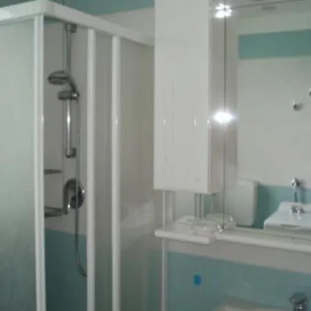 Lovely Beachside Flat - Beahost *