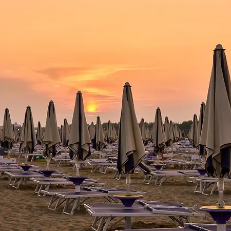 Lovely Beachside Flat - Beahost Apartment Bibione